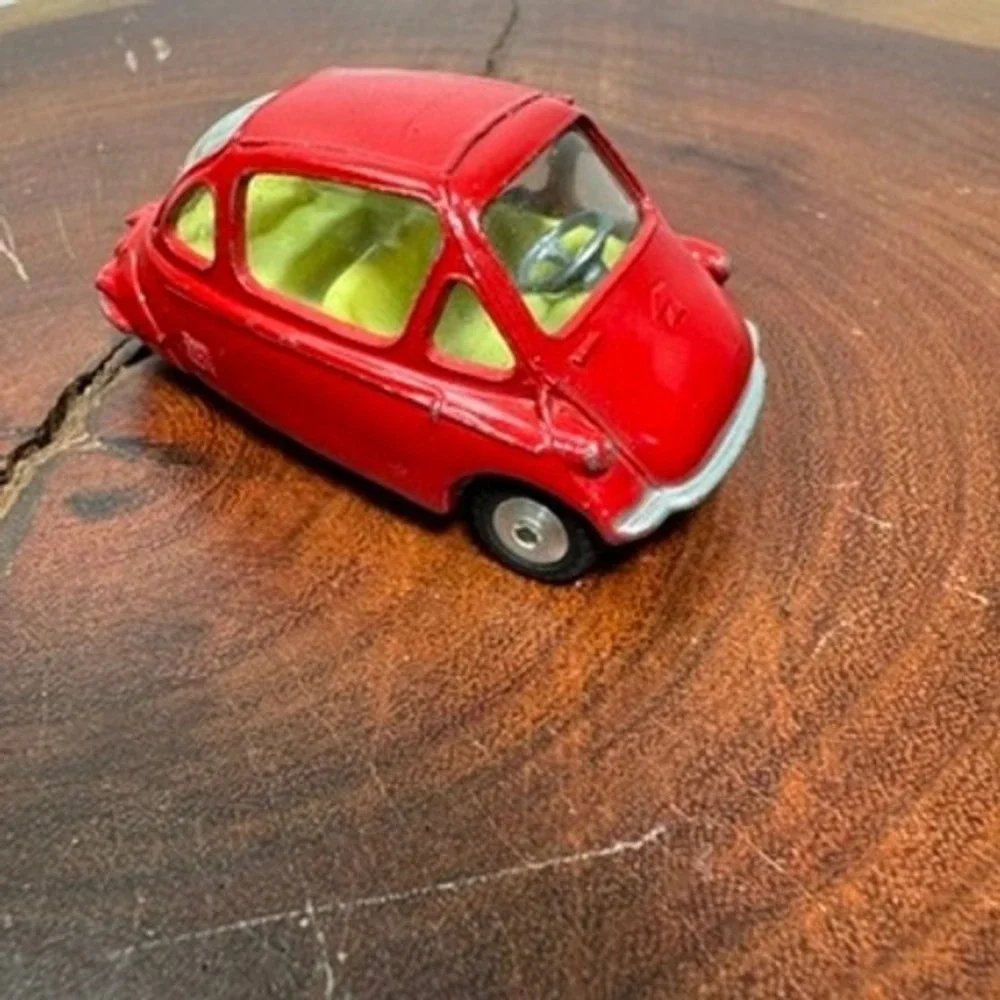 Vintage Red Heinkel Kabine Bubble Car Die-Cast Miniature Microcar Toy
